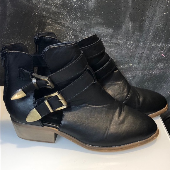 Yoki Leather Ankle Open Side Buckle Flat Booties - Picture 2 of 7